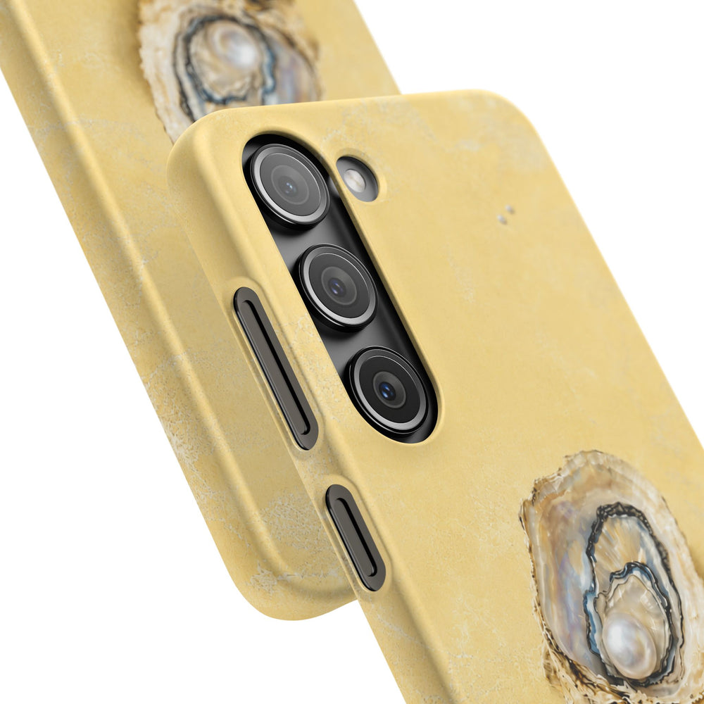Oyster Pearl Snap Case