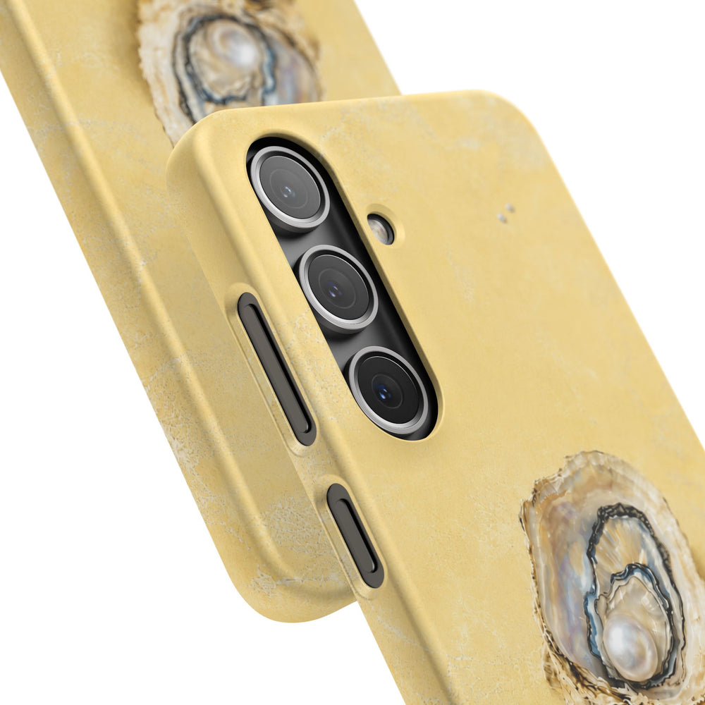 Oyster Pearl Snap Case