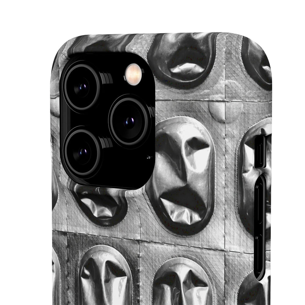 Metallic Mask Grid Snap Case