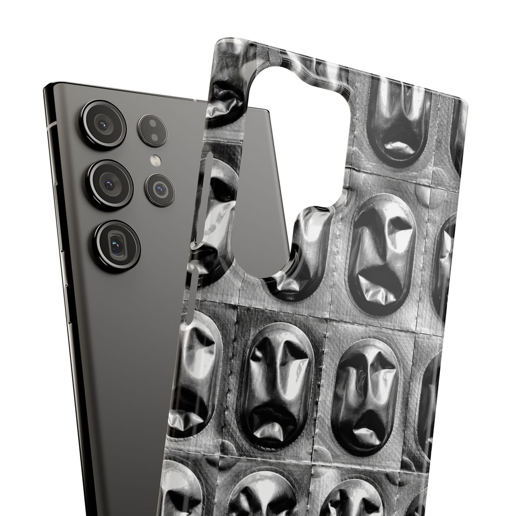 Metallic Mask Grid Snap Case