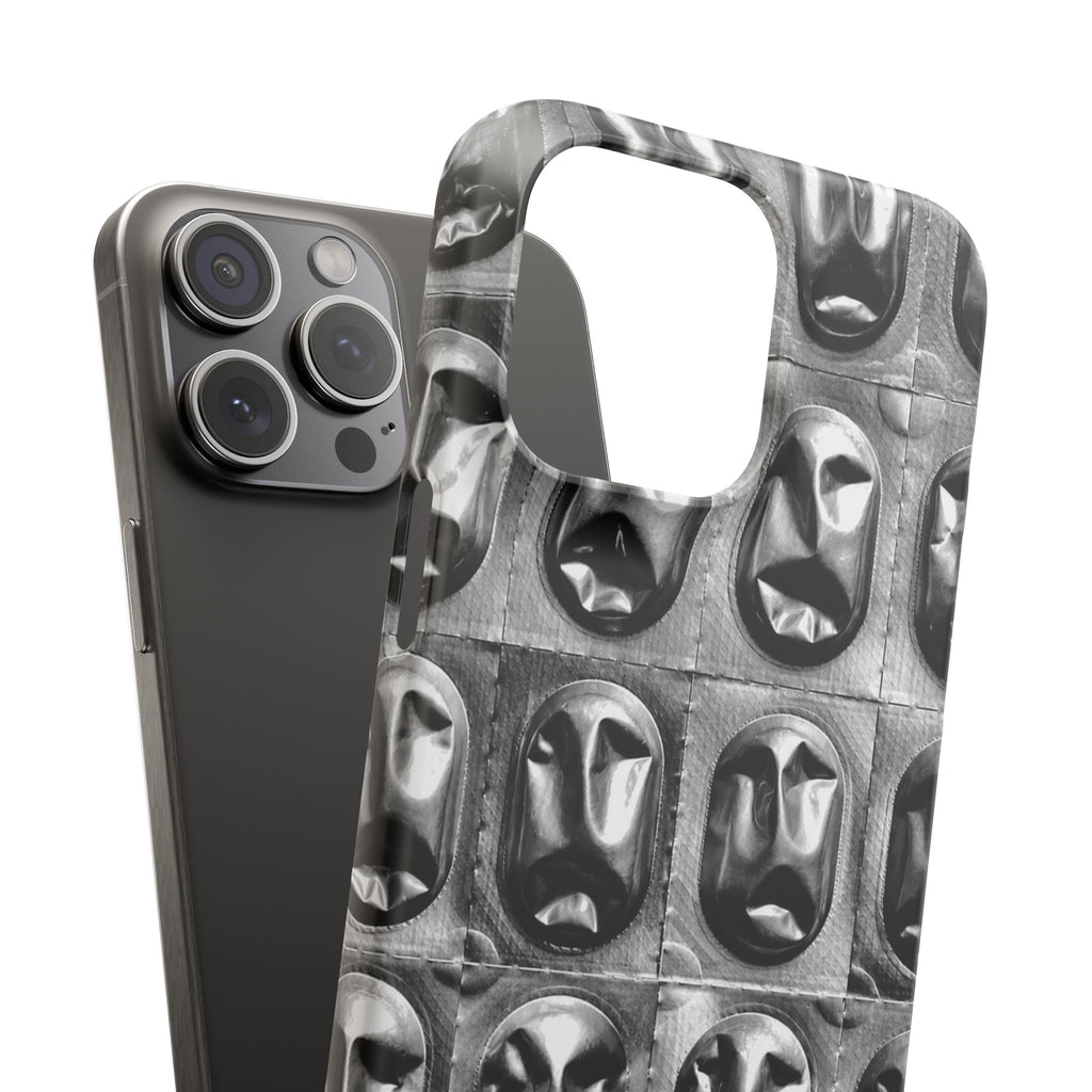Metallic Mask Grid Snap Case
