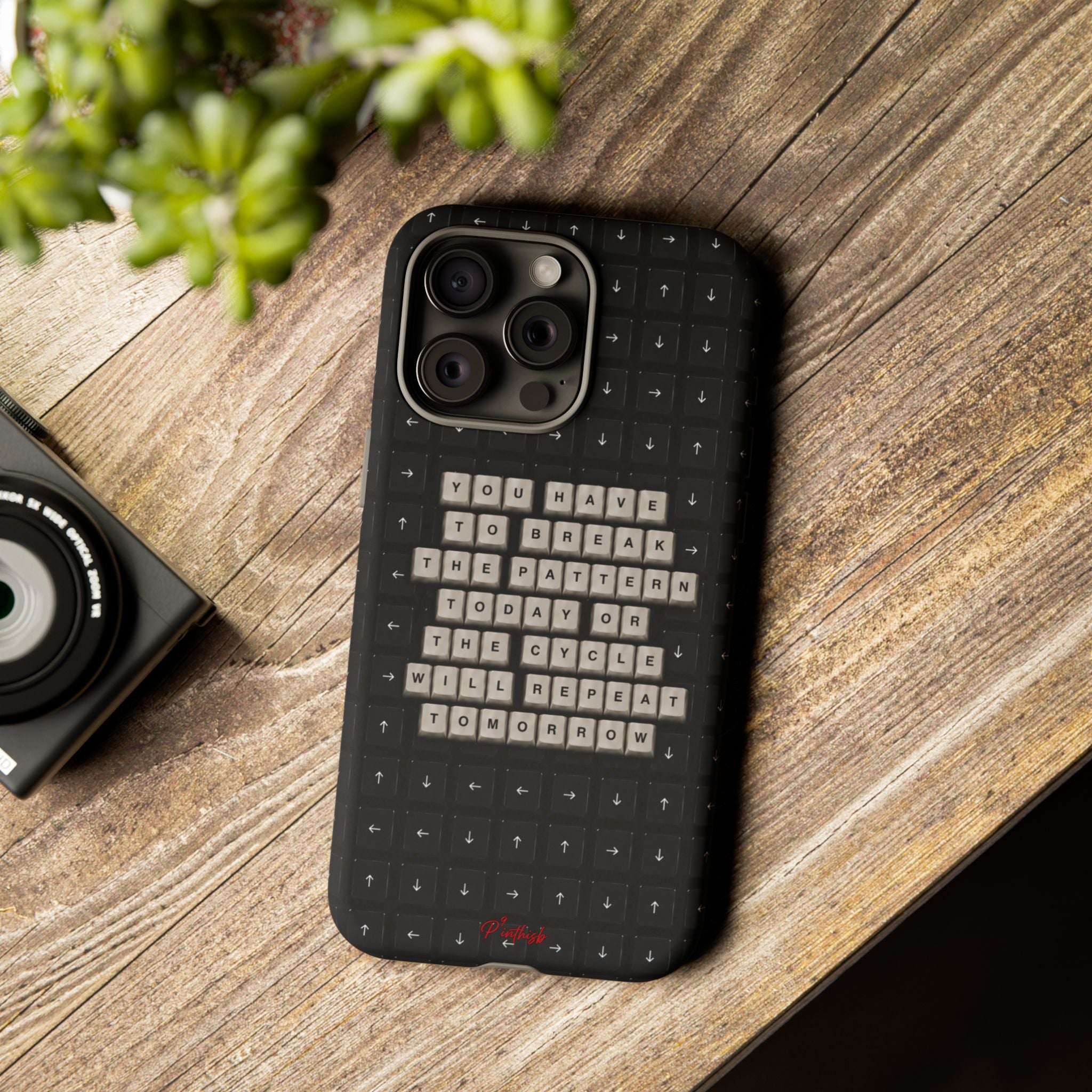"Break the pattern" Keyboard Tough Case