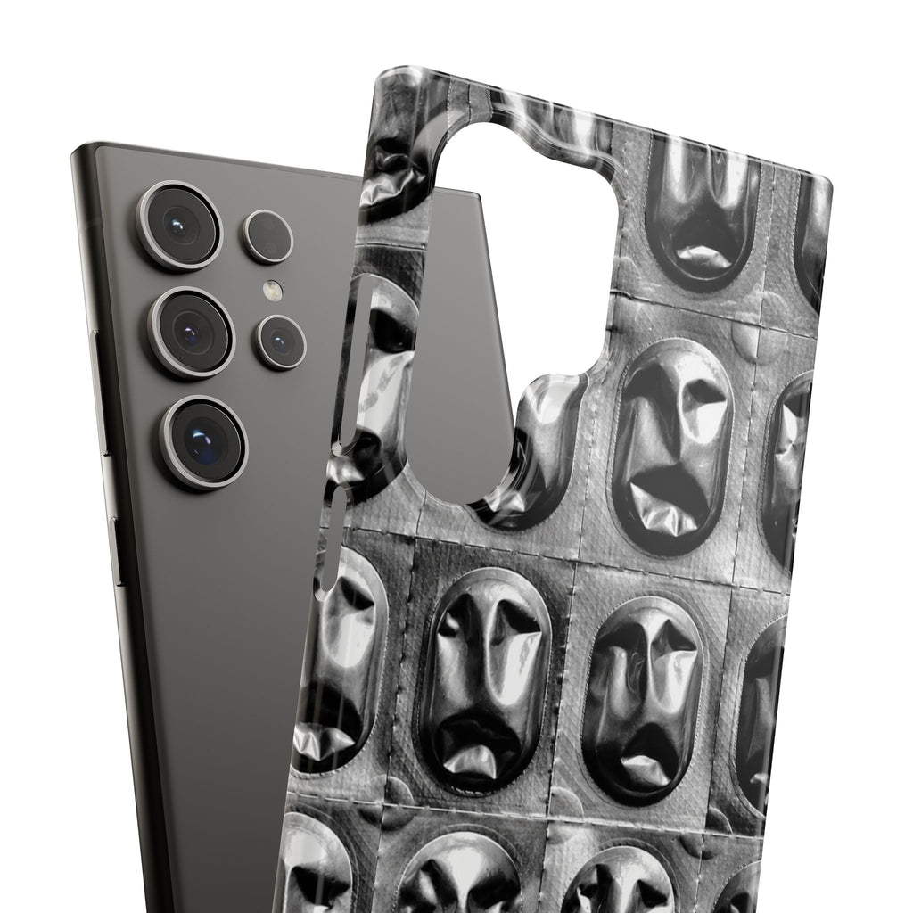 Metallic Mask Grid Snap Case
