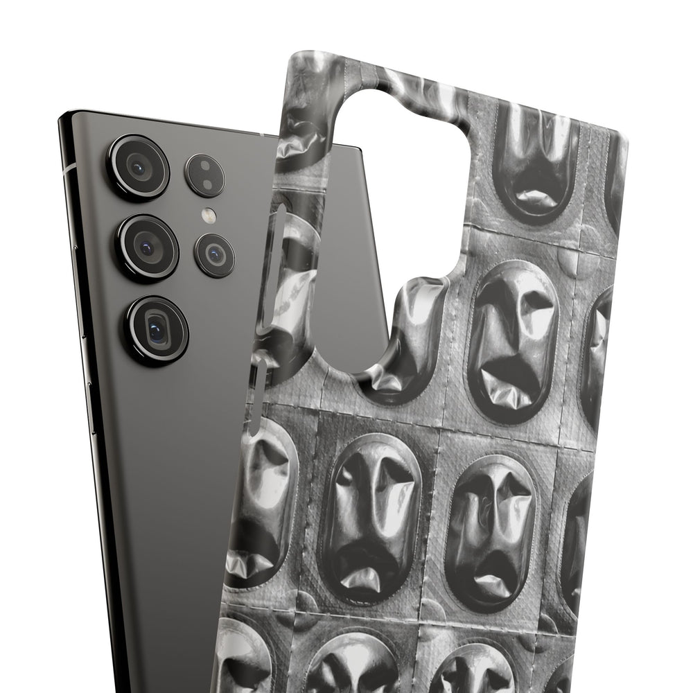 Metallic Mask Grid Snap Case