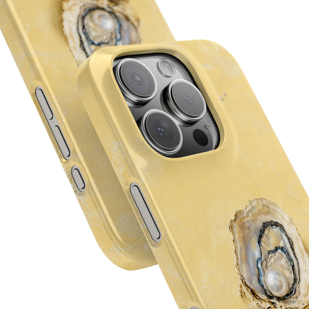 Oyster Pearl Snap Case