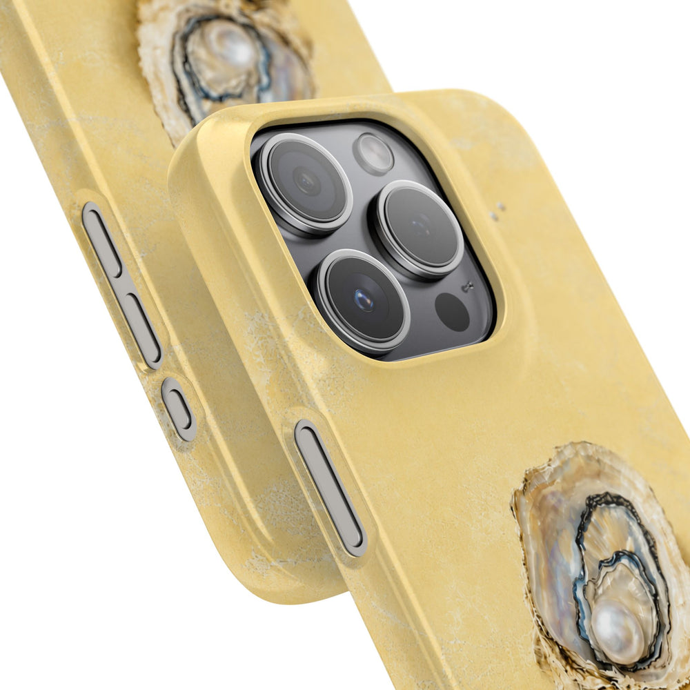 Oyster Pearl Snap Case