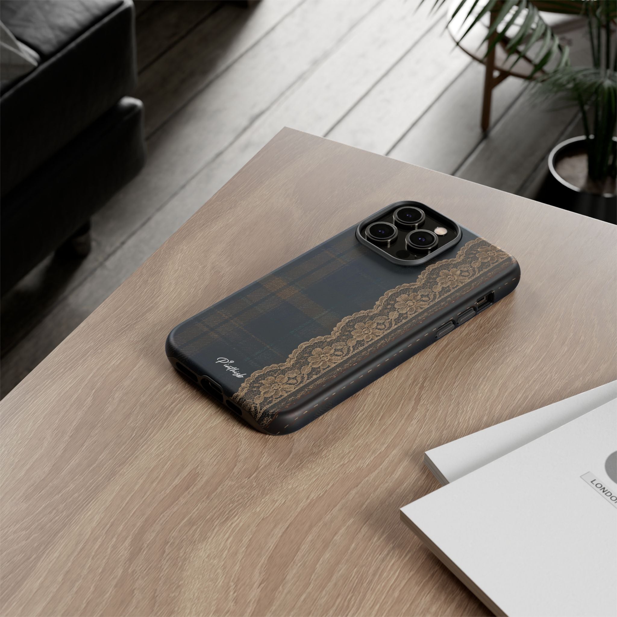 Vintage Lace Accent Tough Case