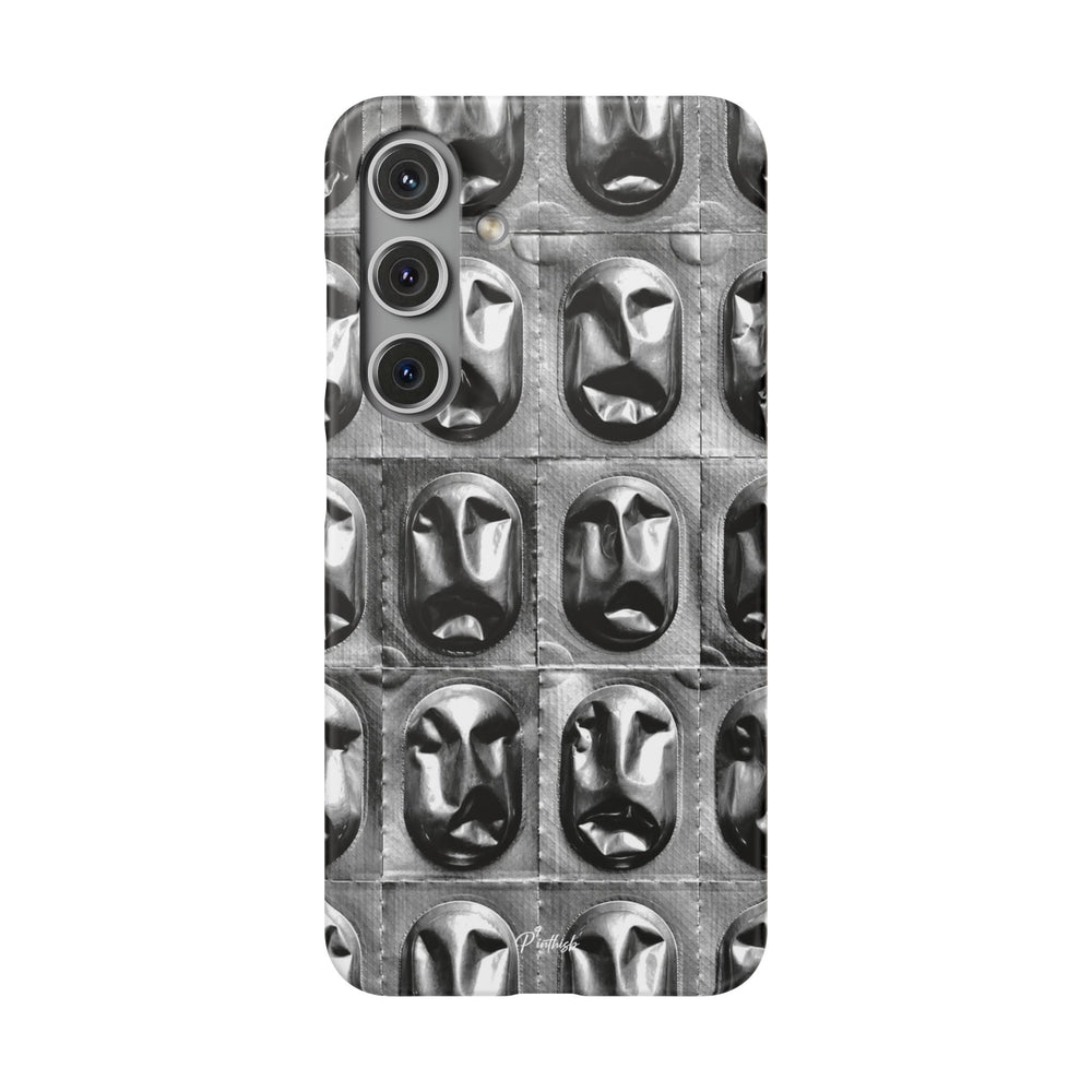 Metallic Mask Grid Snap Case