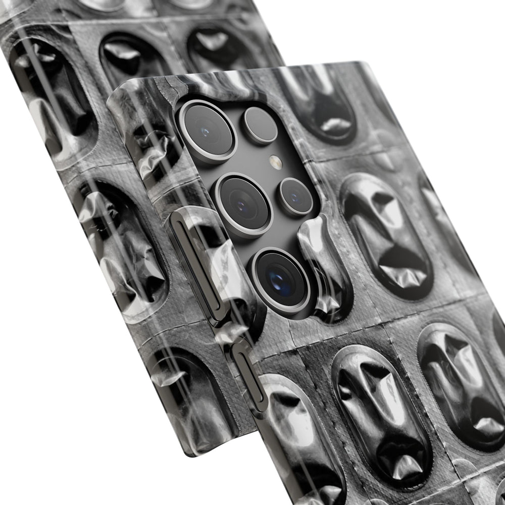 Metallic Mask Grid Snap Case