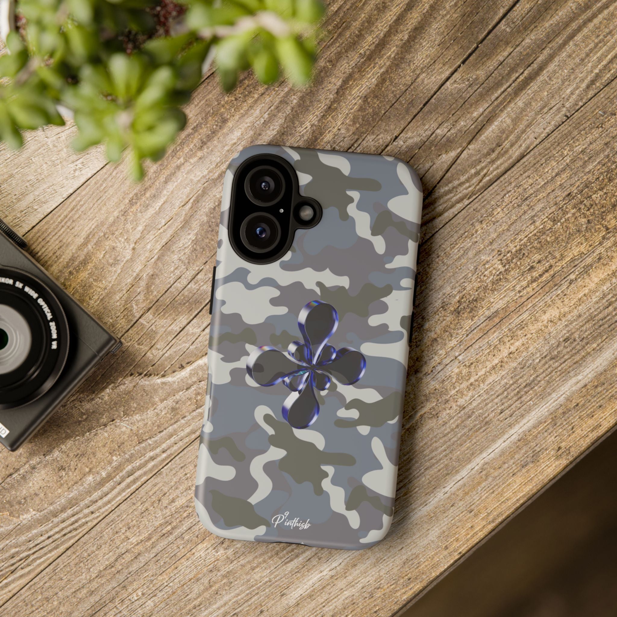 Camouflage with Blue Metallic Clover Tough Case