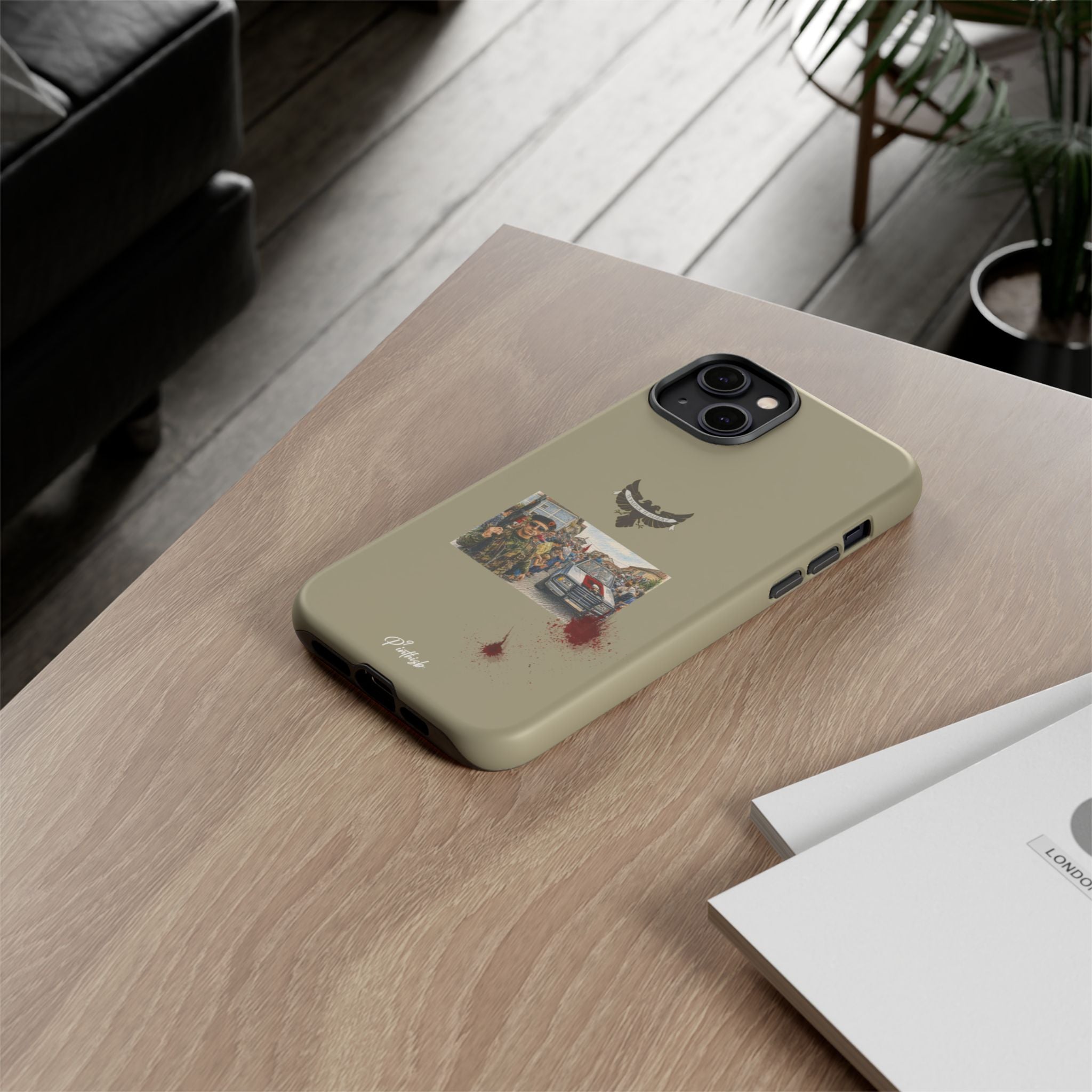 "Të paepur, Të pafrikë" Tough Case