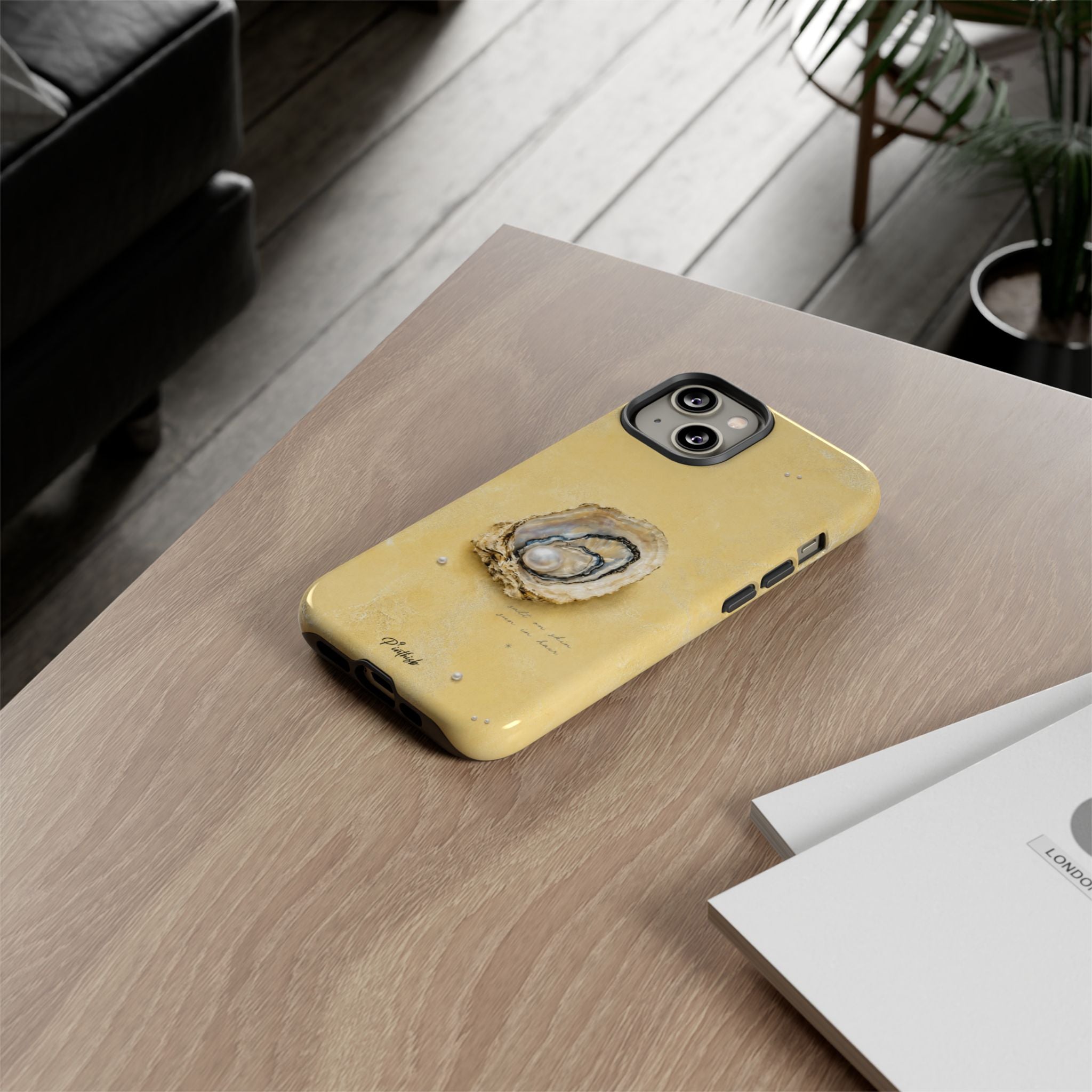 Oyster Pearl Tough Case