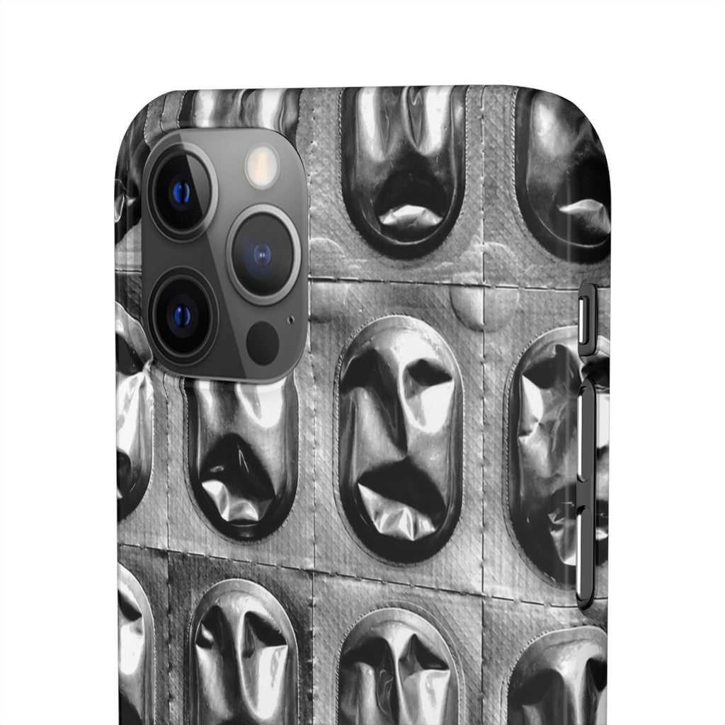 Metallic Mask Grid Snap Case