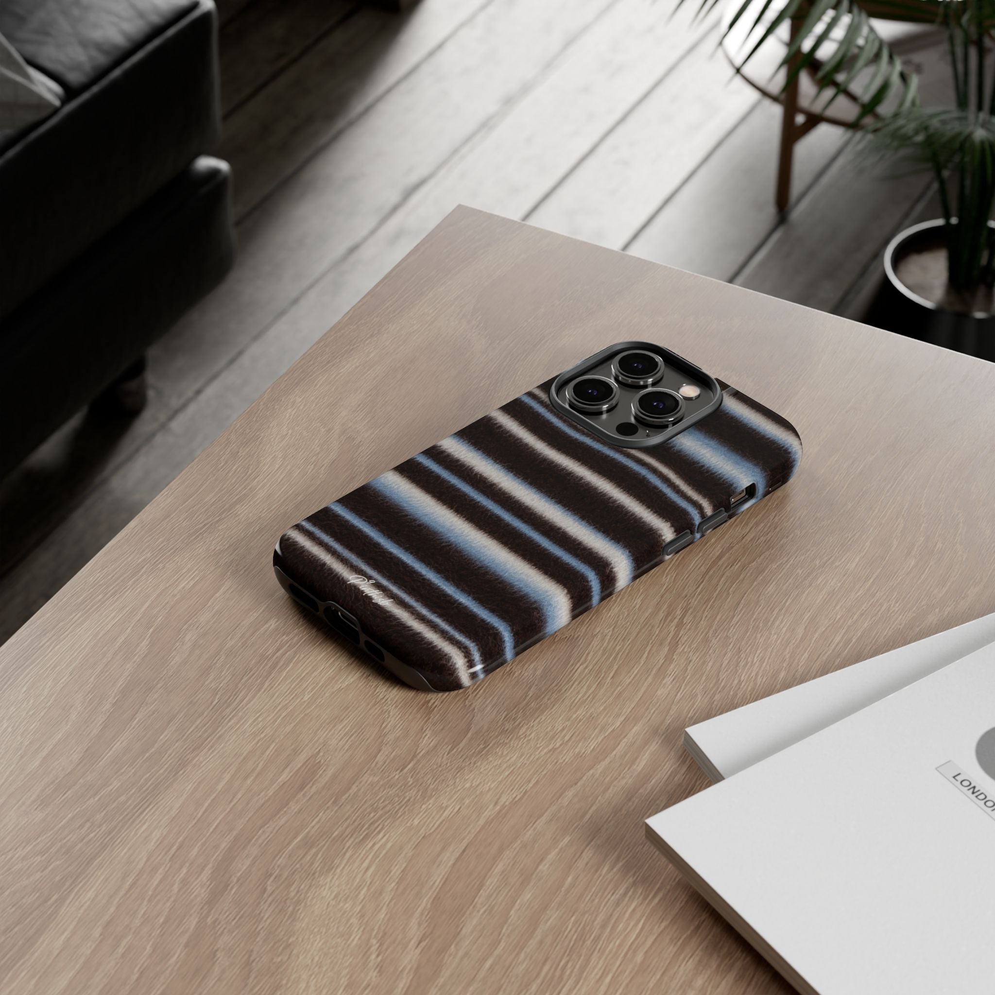 Striped Wave Tough Case
