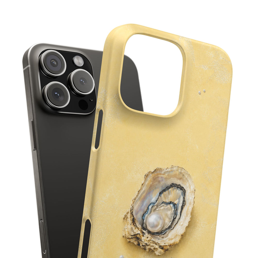 Oyster Pearl Snap Case