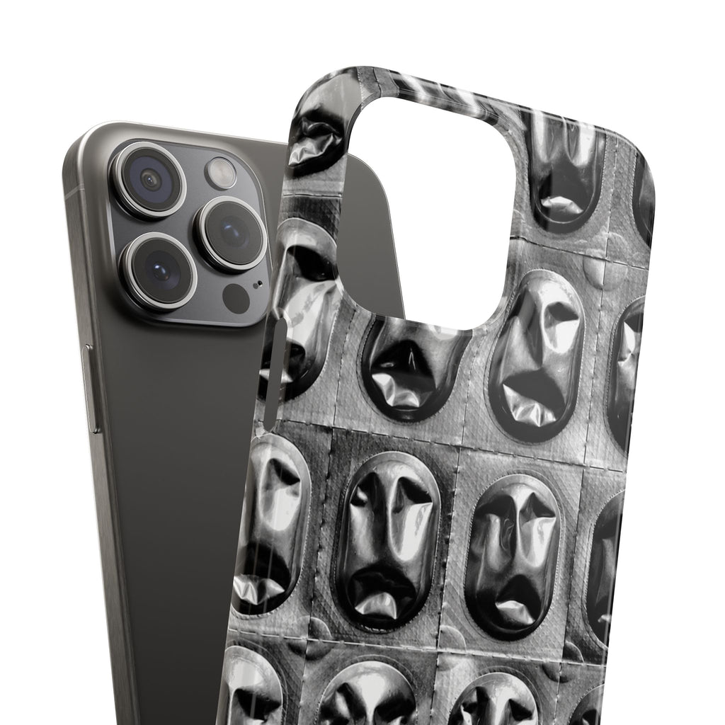 Metallic Mask Grid Snap Case