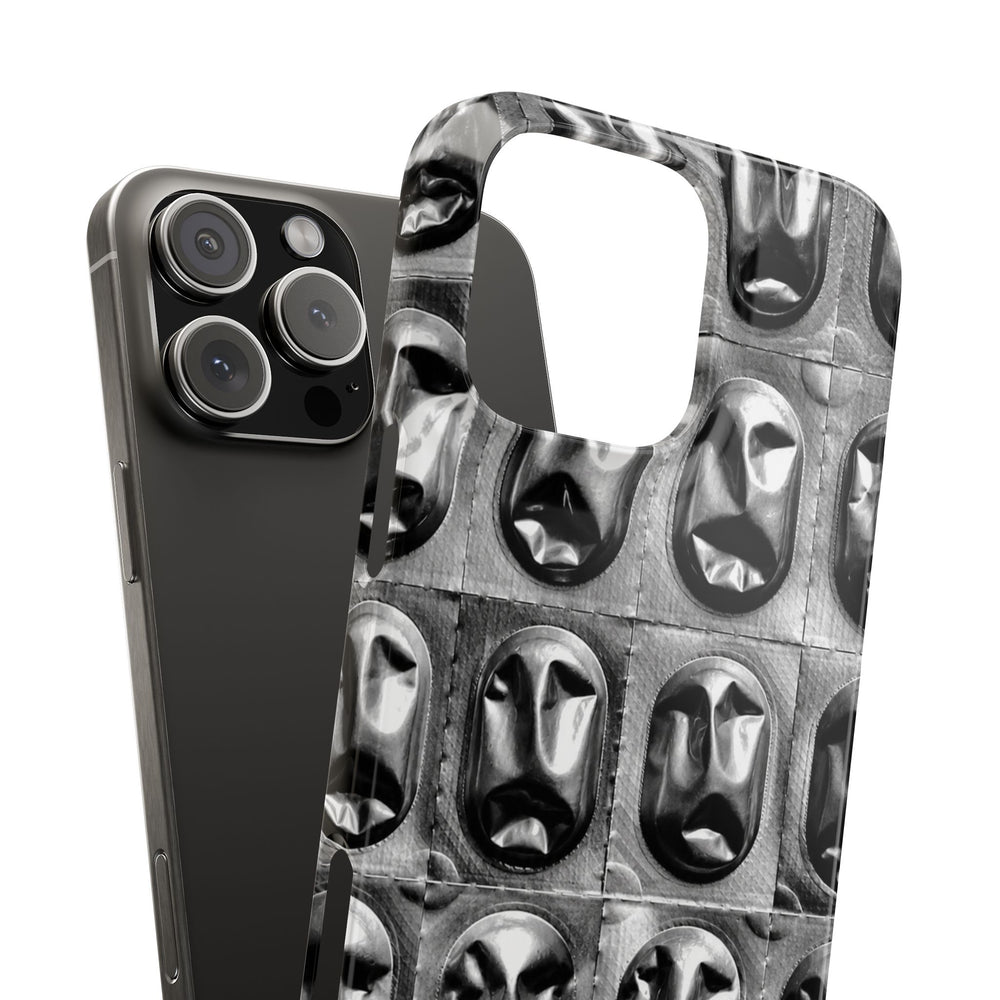 Metallic Mask Grid Snap Case