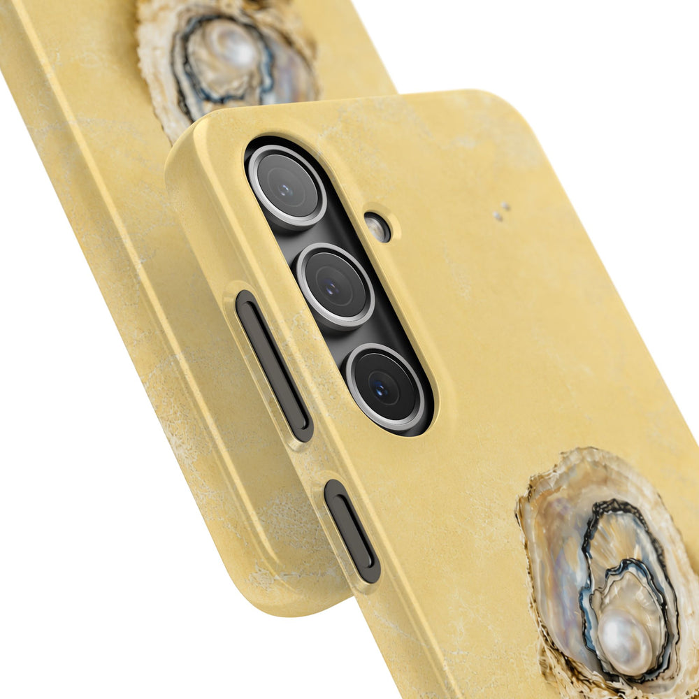 Oyster Pearl Snap Case
