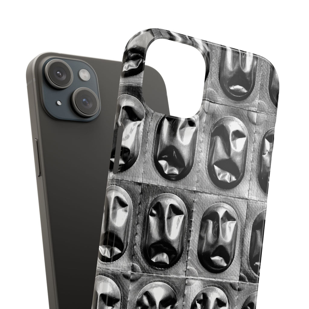 Metallic Mask Grid Snap Case