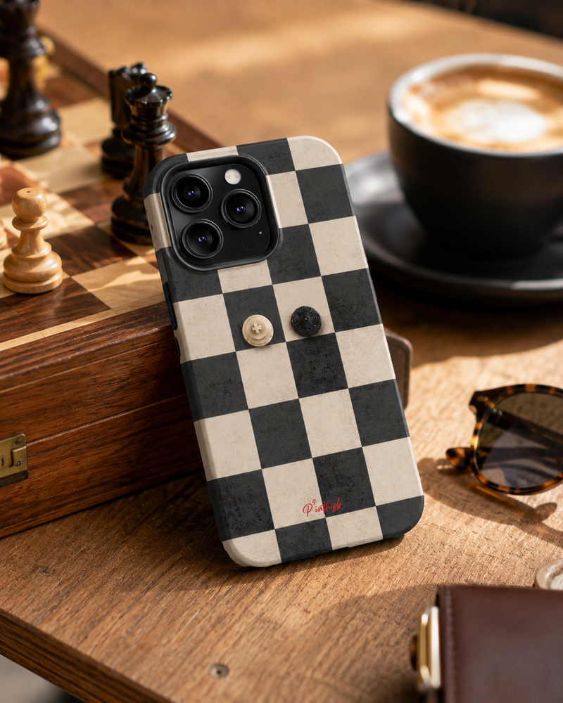 chess board phone case with king and queen on the board